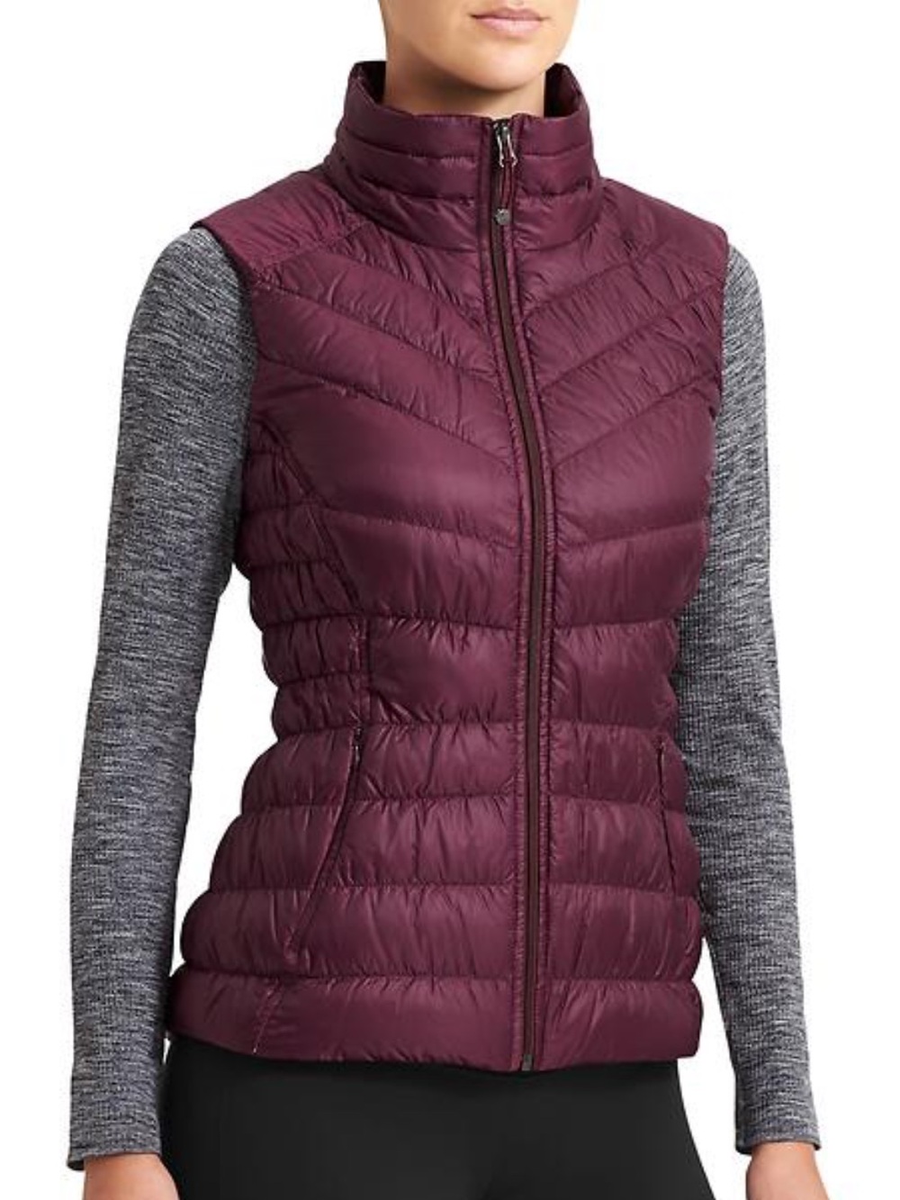 Athleta Downalicious Deluxe Vest Small Burgundy Goose Down Puffer size small